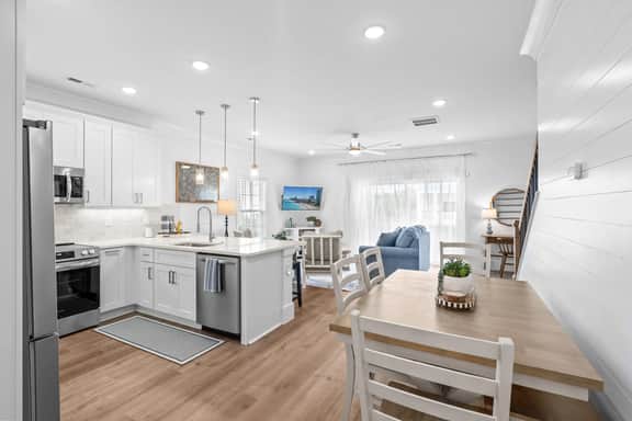 2301 Seaseeker Lane